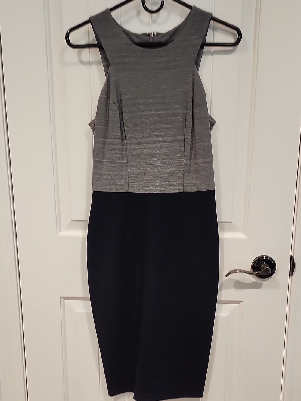 Obakki Two-Tone Sleeveless Midi Dress in Gray & Black